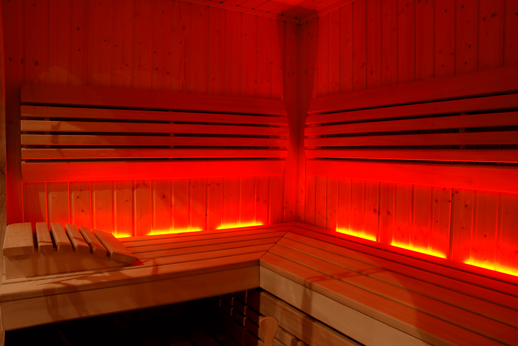 IR vs traditional sauna